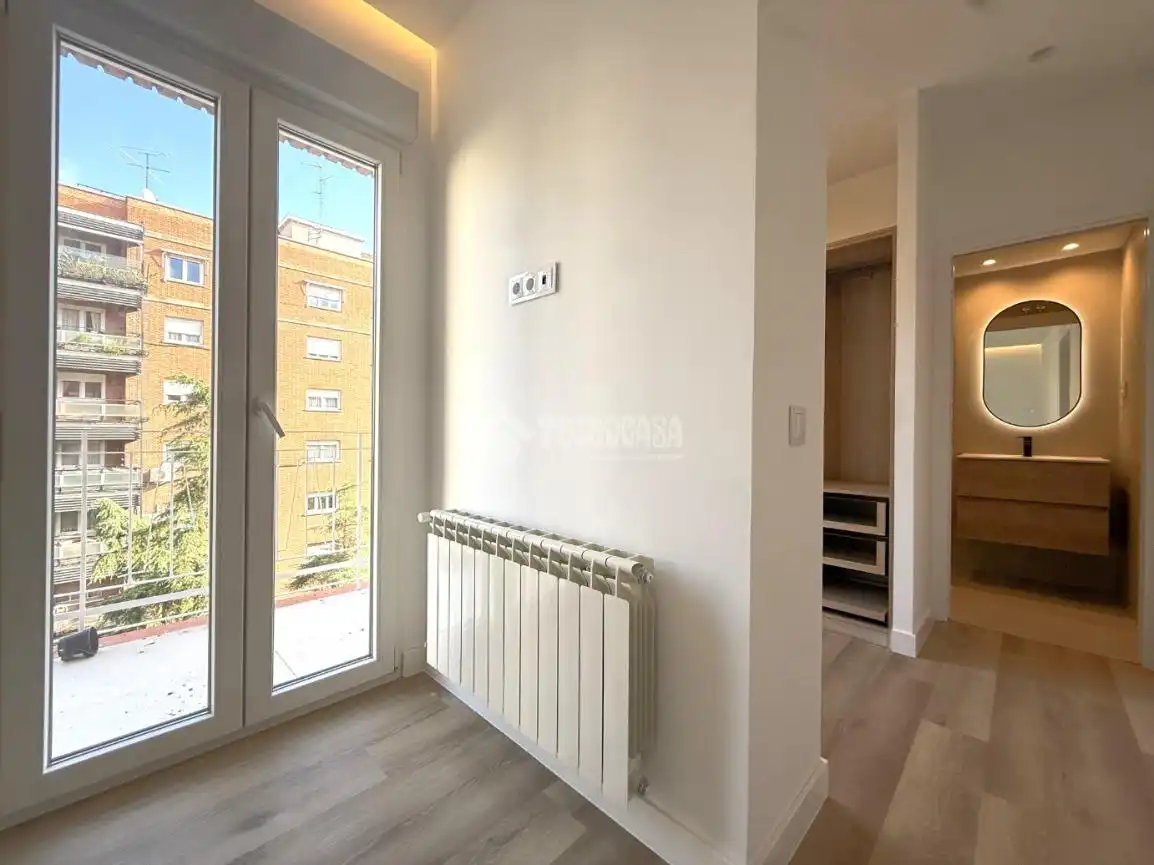 Habitación de Piso en venta en Chamartín