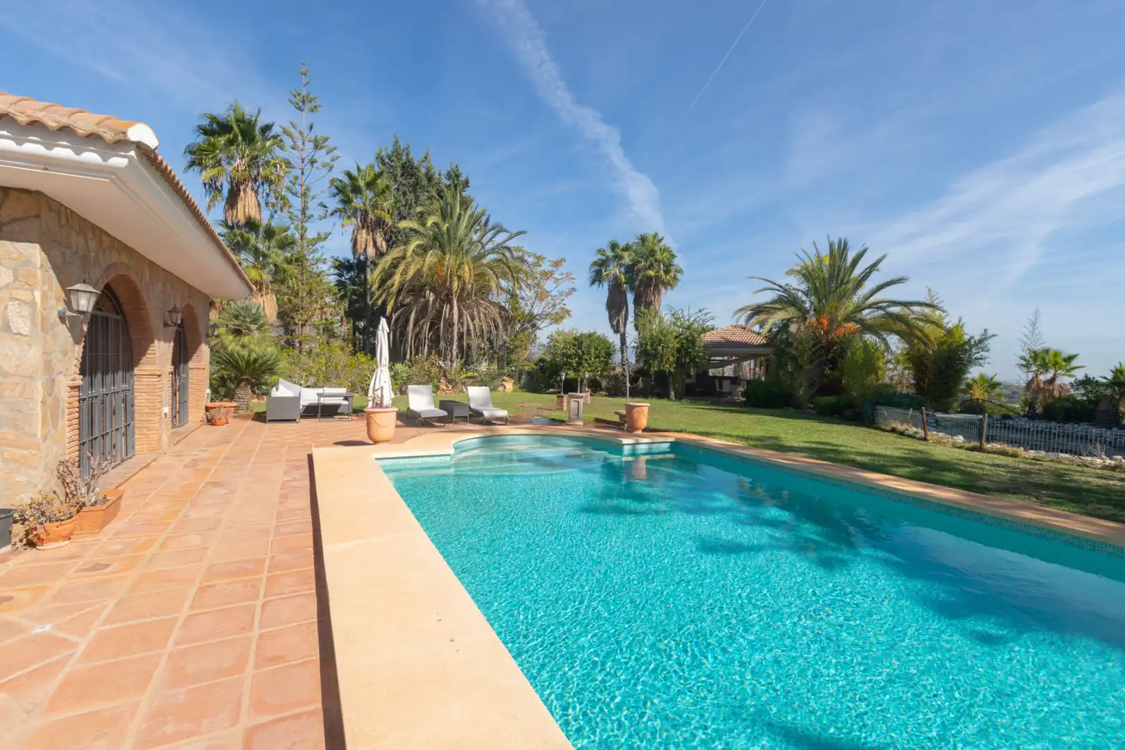 Jardín de Casa o chalet en venta en Alhaurín de la Torre con Aire acondicionado, Calefacción y Jardín privado