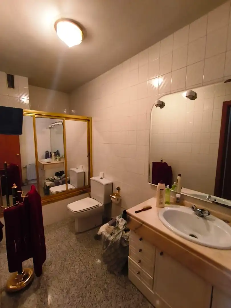 Baño de Casa o chalet en venta en Guadalajara con Calefacción