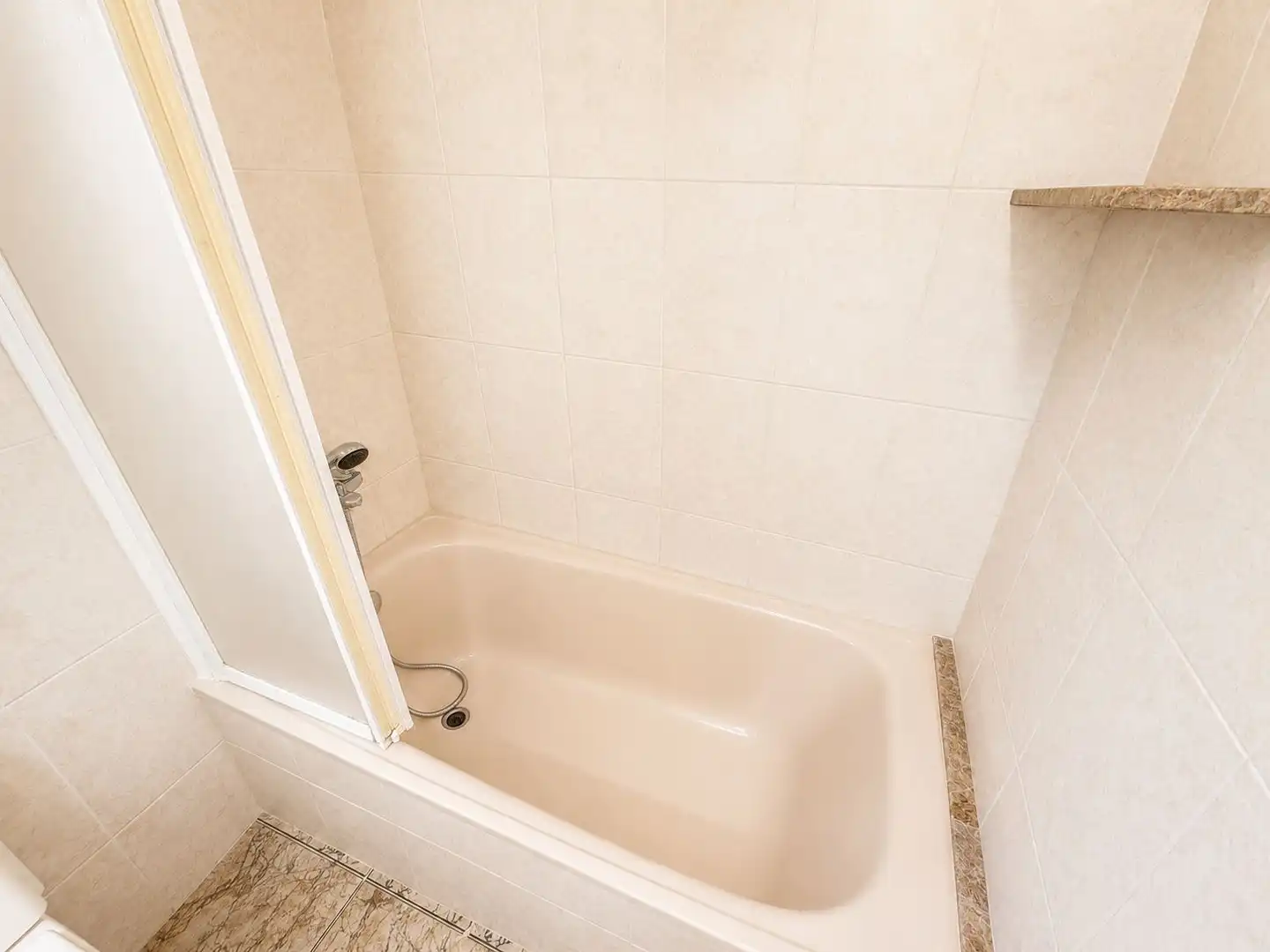 Baño de Casa o chalet en venta en Arenys de Mar con Aire acondicionado, Calefacción y Jardín privado
