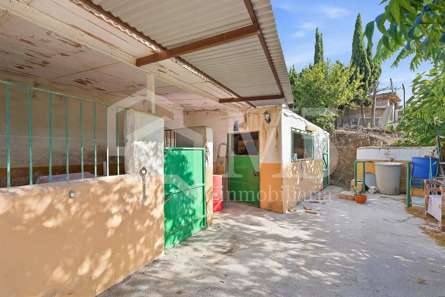 Außenansicht von Country house zum Verkauf in Vélez-Málaga mit Klimaanlage, Privatgarten und Terrasse