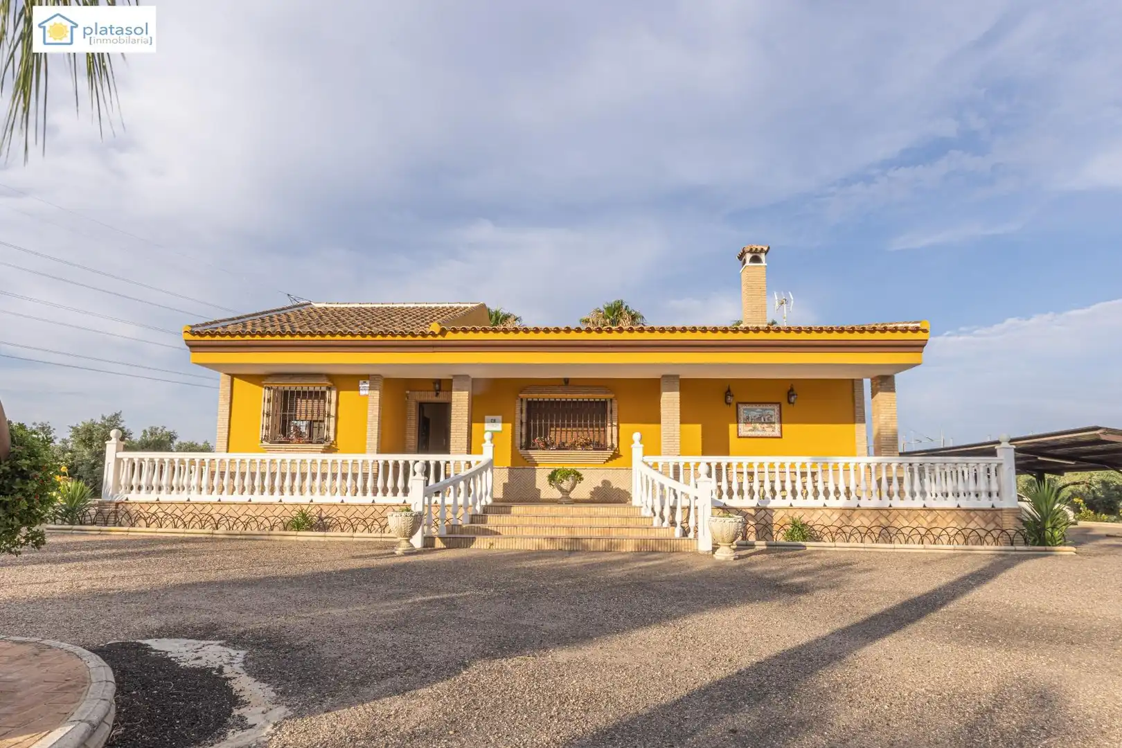 Vista exterior de Finca rústica en venta en Chucena con Aire acondicionado, Calefacción y Jardín privado