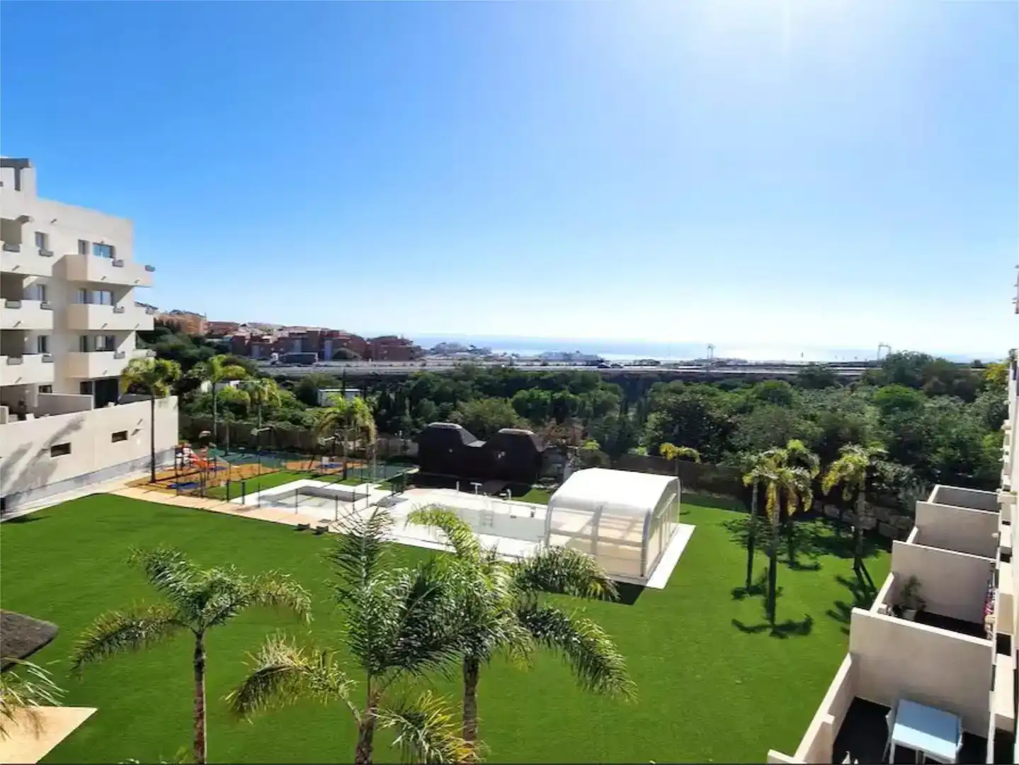 Jardín de Dúplex en venta en Mijas con Aire acondicionado, Piscina y Balcón