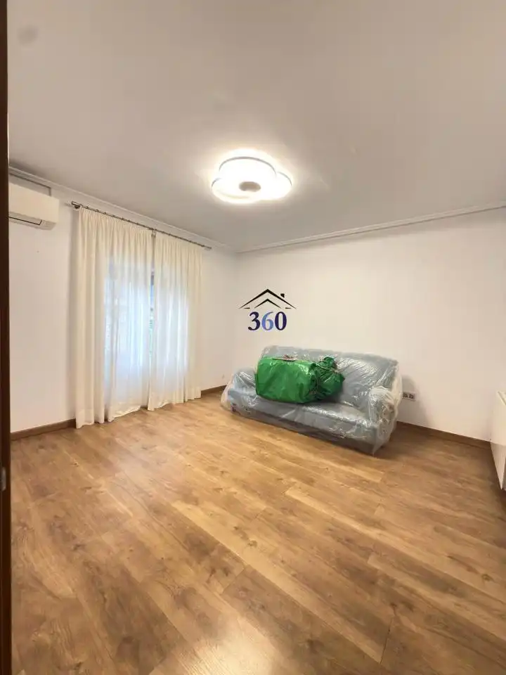 House for sale in Calle Peña Redonda, imagen 4