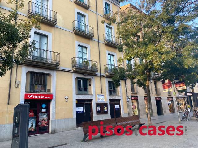 Local comercial en Alquiler en Rambla del Passeig en Centre