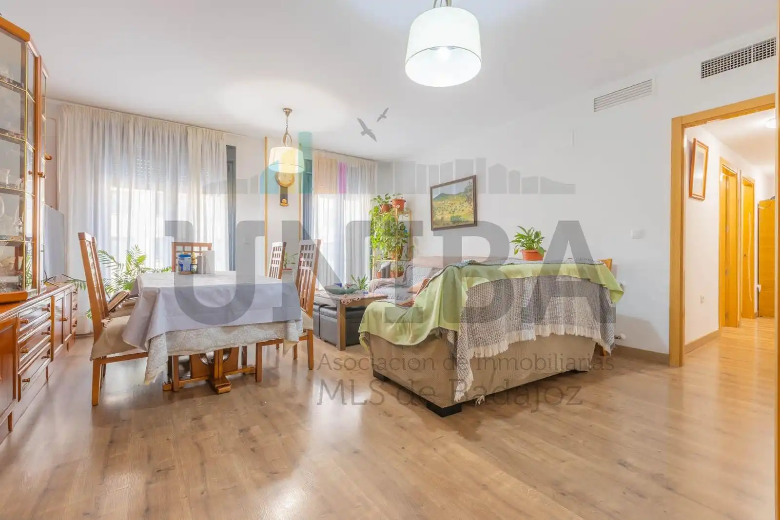 Sala d'estar de Pis en venda en Badajoz amb Aire condicionat i Calefacció