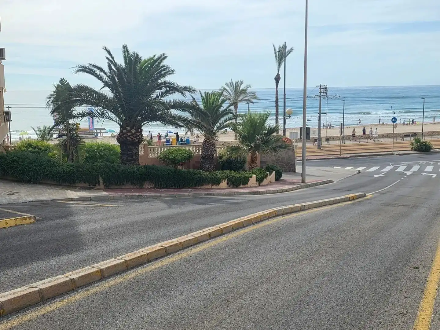 Exterior view of Flat for rent in Alicante / Alacant  with Swimming Pool, Furnished and TV