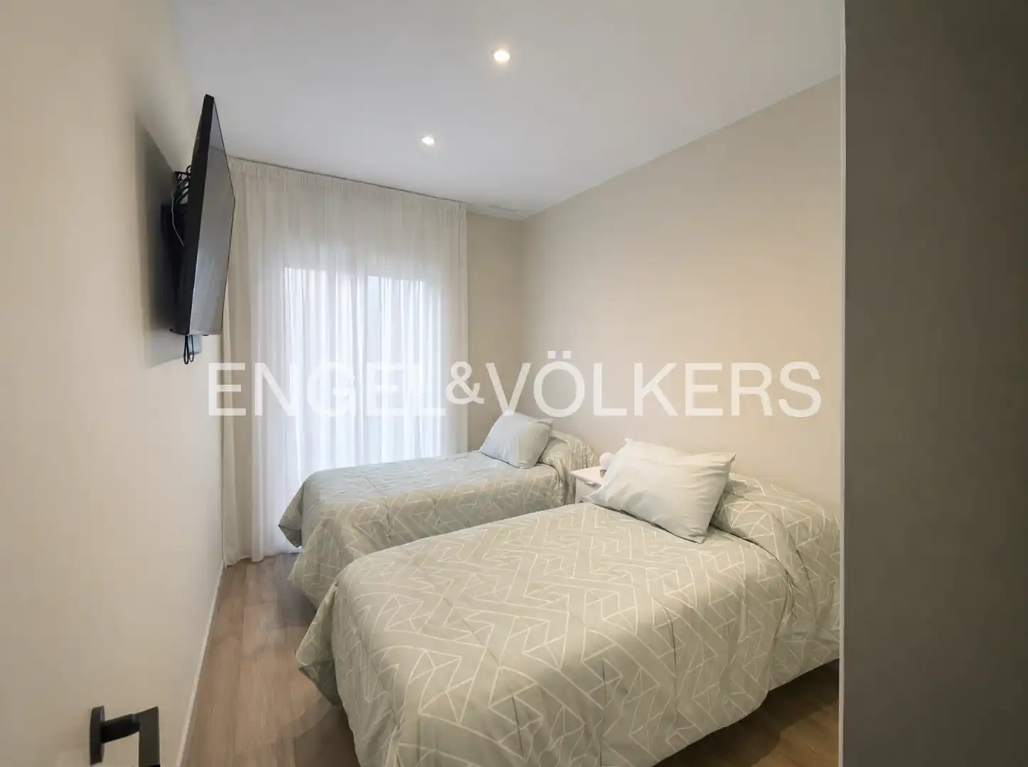 Dormitori de Pis en venda en Arenys de Mar amb Aire condicionat, Calefacció i Parquet