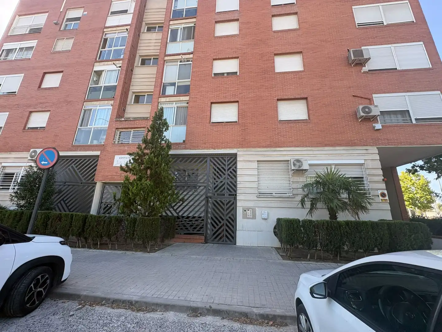 Außenansicht von Wohnung zum Verkauf in Aranjuez mit Klimaanlage und Heizung