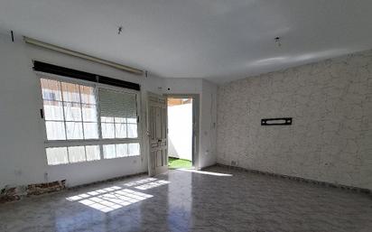 Single-family semi-detached for sale in Roquetas de Mar