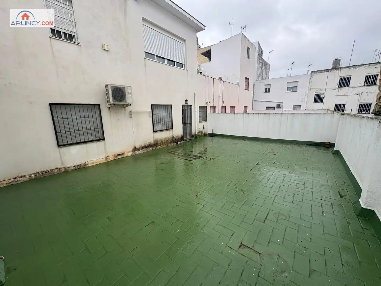 Vista exterior de Piso de alquiler en Sevilla con Aire acondicionado y Balcón
