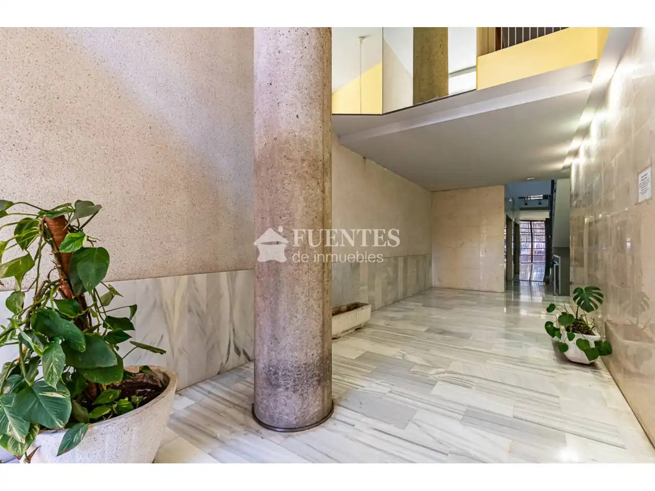 Flat for sale in Calle pintor baeza, Altozano - Conde Lumiares