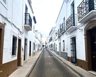 Vista exterior de Pis en venda en Olivenza amb Terrassa