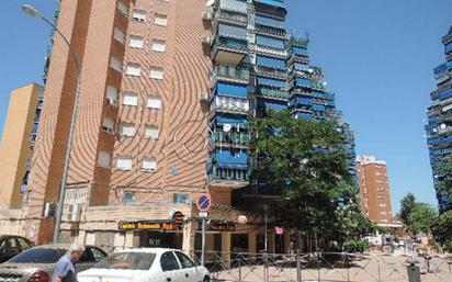 Exterior view of Flat for sale in Fuenlabrada  with Air Conditioner, Heating and Terrace