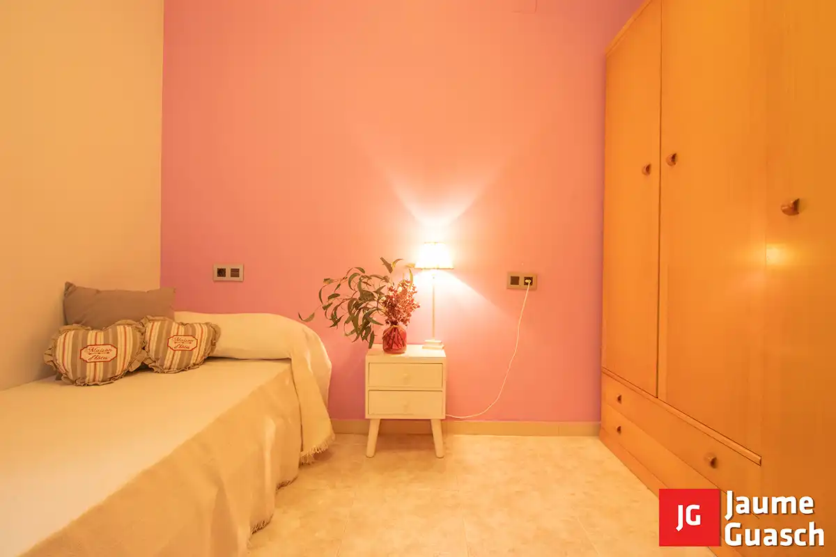 Bedroom of Flat for sale in Torredembarra  with Air Conditioner, Heating and Oven