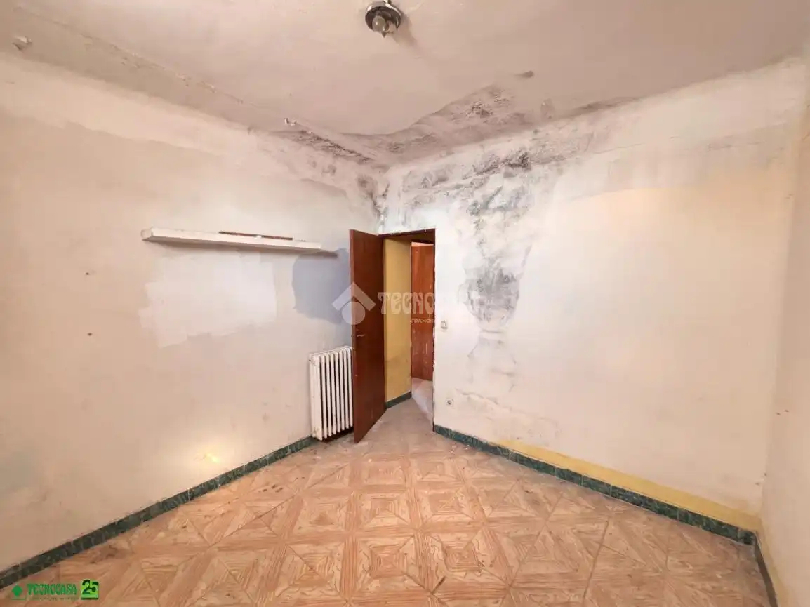 Piso en venta en Manzanares con Terraza y Balcón