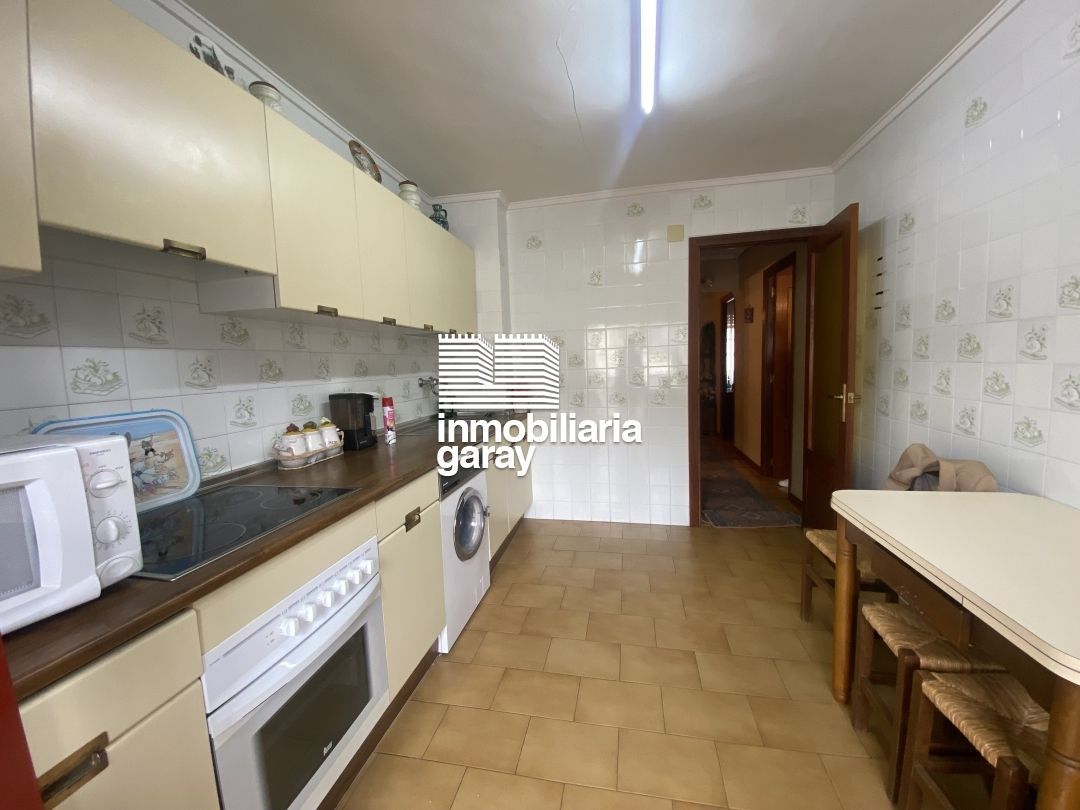 Kitchen of Flat for sale in Villarcayo de Merindad de Castilla la Vieja  with Terrace and Furnished