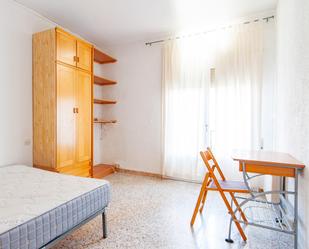 Flat to share in Carrer Montblanc, Poble Nou