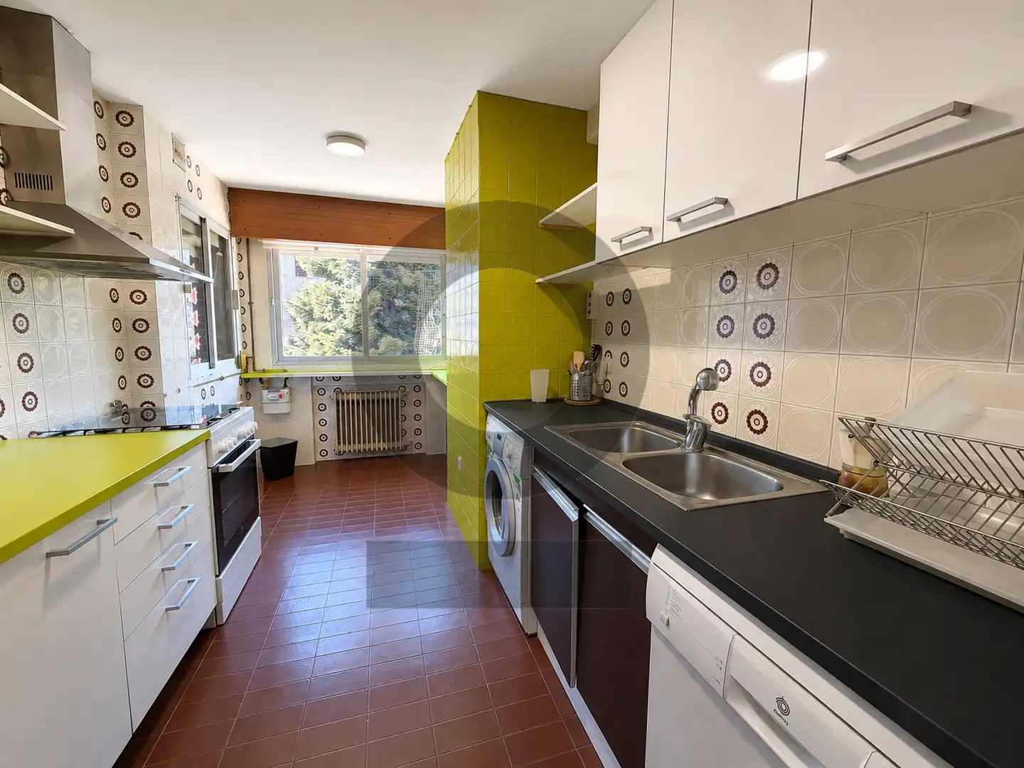 Kitchen of Flat for rent in Hoyo de Manzanares  with Heating, Parquet flooring and Terrace