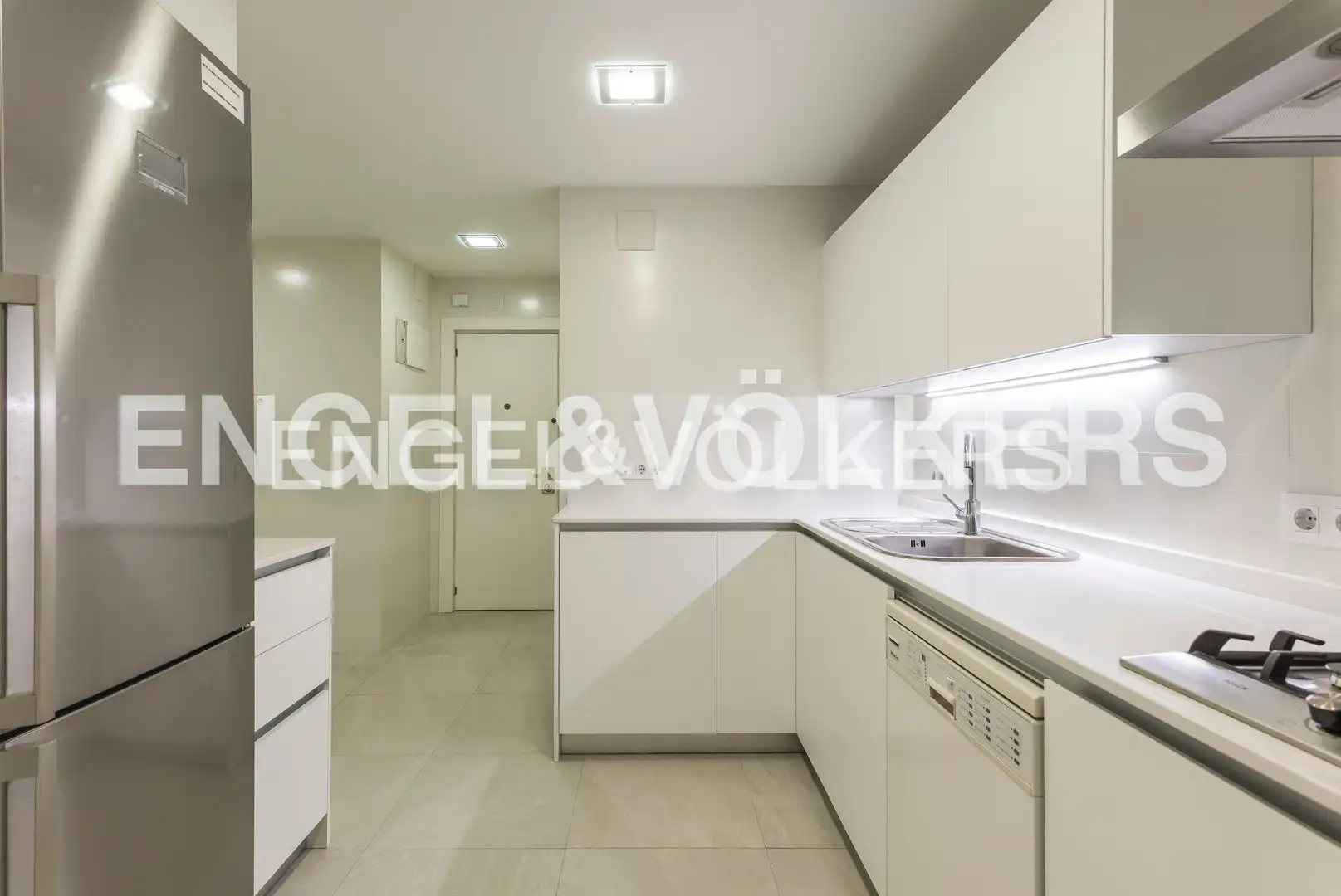 Cocina de Piso de alquiler en Madrid con Aire acondicionado, Calefacción y Parquet
