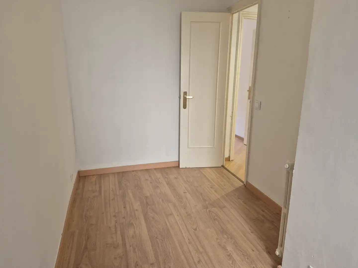 Habitación de Piso en venta en Barcelona con Calefacción