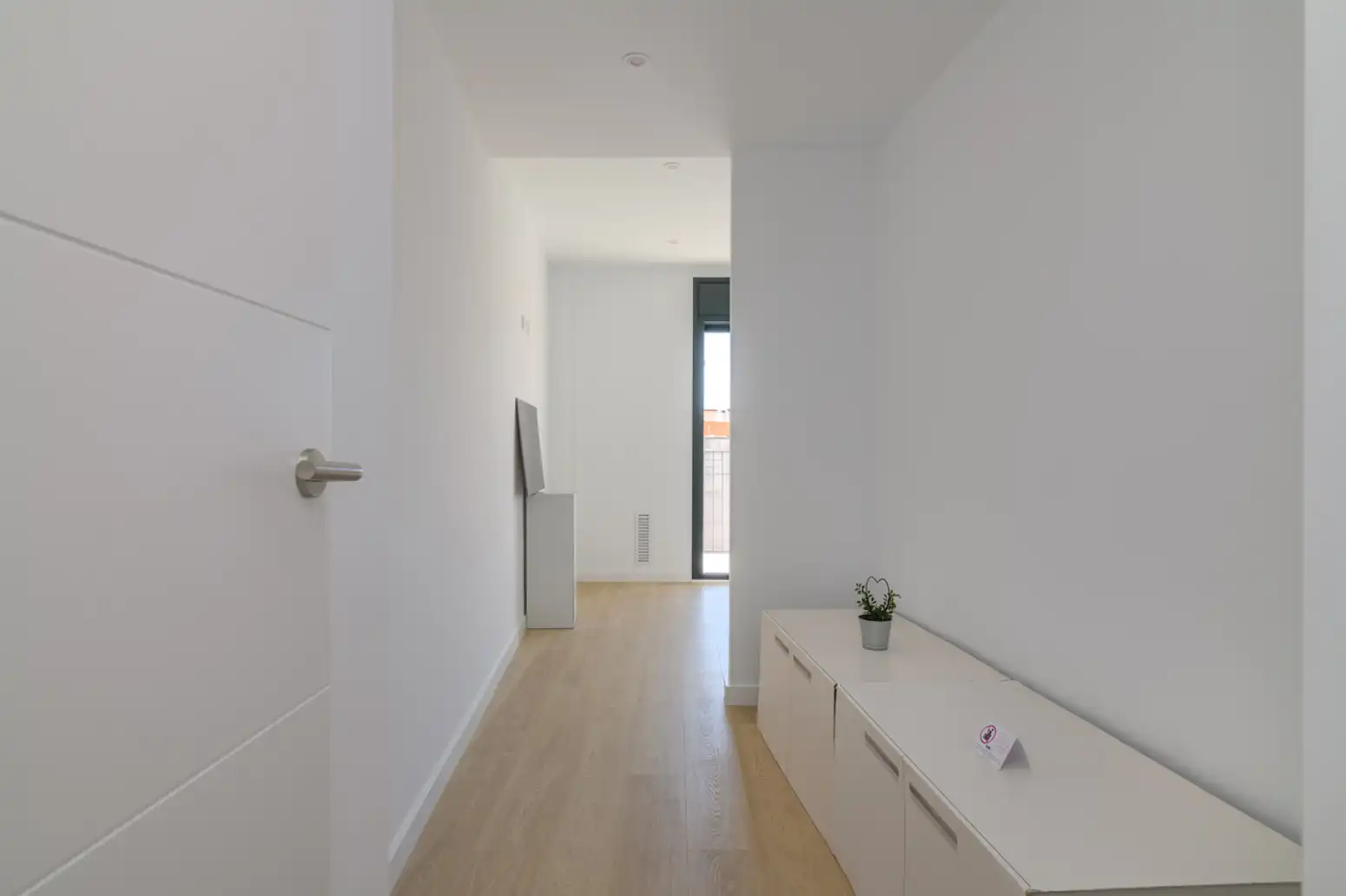 Flat for sale in Cornellà de Llobregat - Carretera ESPLUGUES, La Gavarra