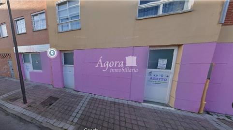 Foto 2 de Edifici en venda a Constitución, Cistérniga, Valladolid