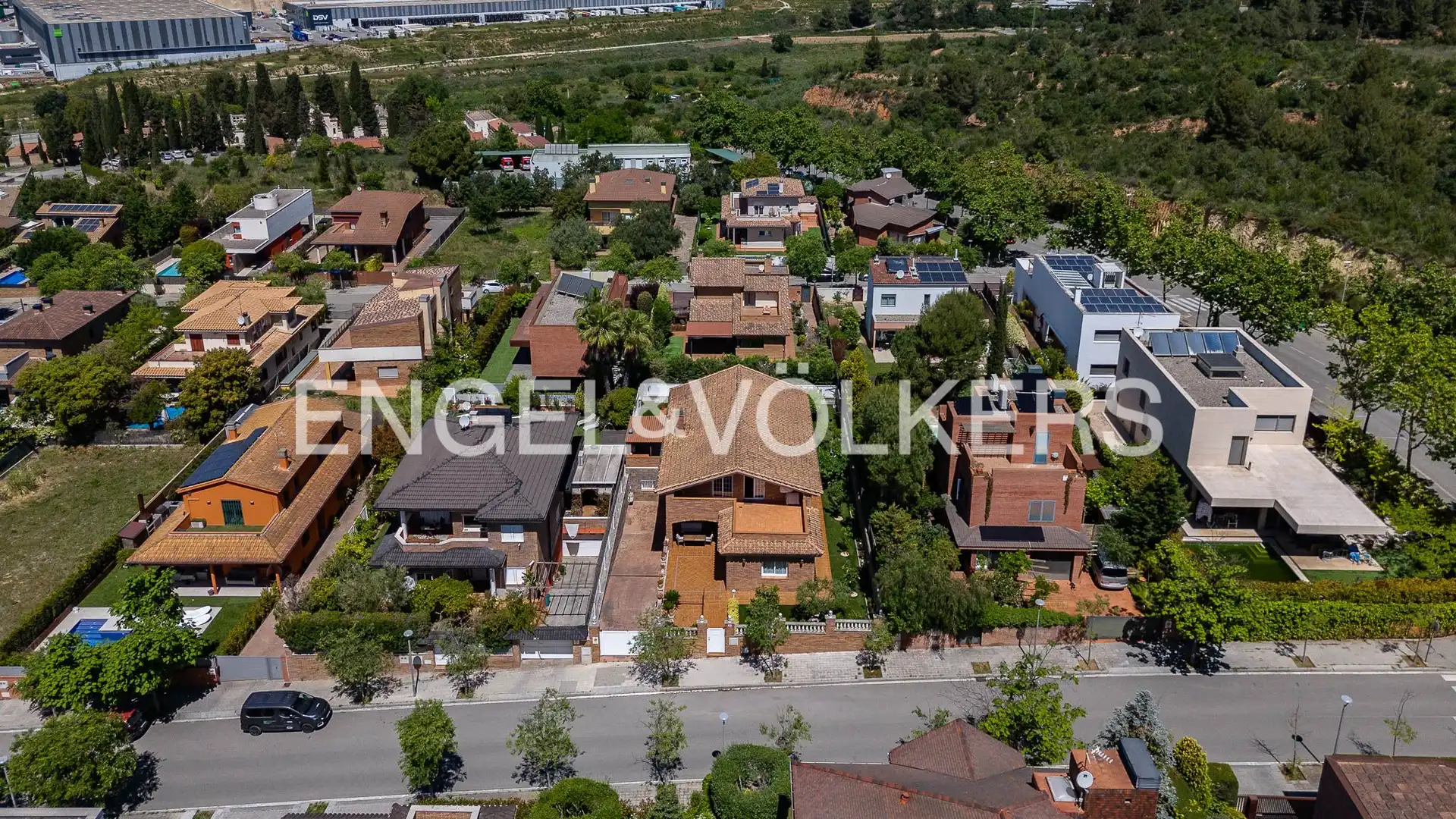 Vista exterior de Casa o chalet en venta en Molins de Rei con Aire acondicionado, Calefacción y Jardín privado
