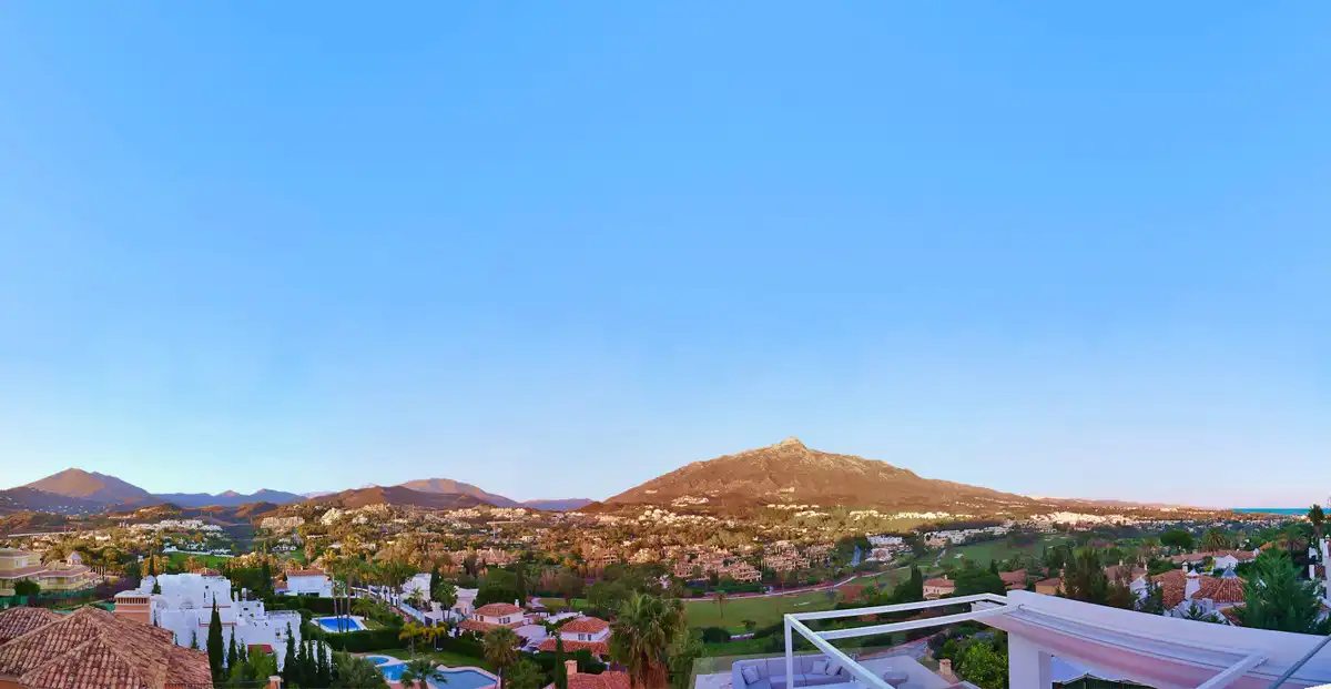 Casa amb piscina en venda a Nueva Andalucía, imagen 12