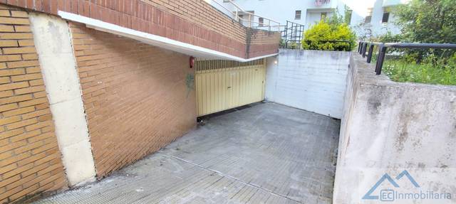 Garaje en Venta en Los Castros