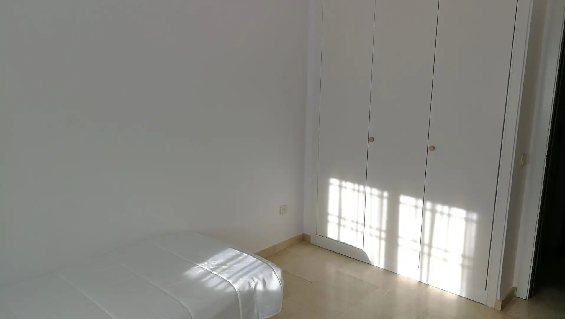 Einfamilien-Reihenhaus zum Verkauf in ESCUELAS, Loranca
