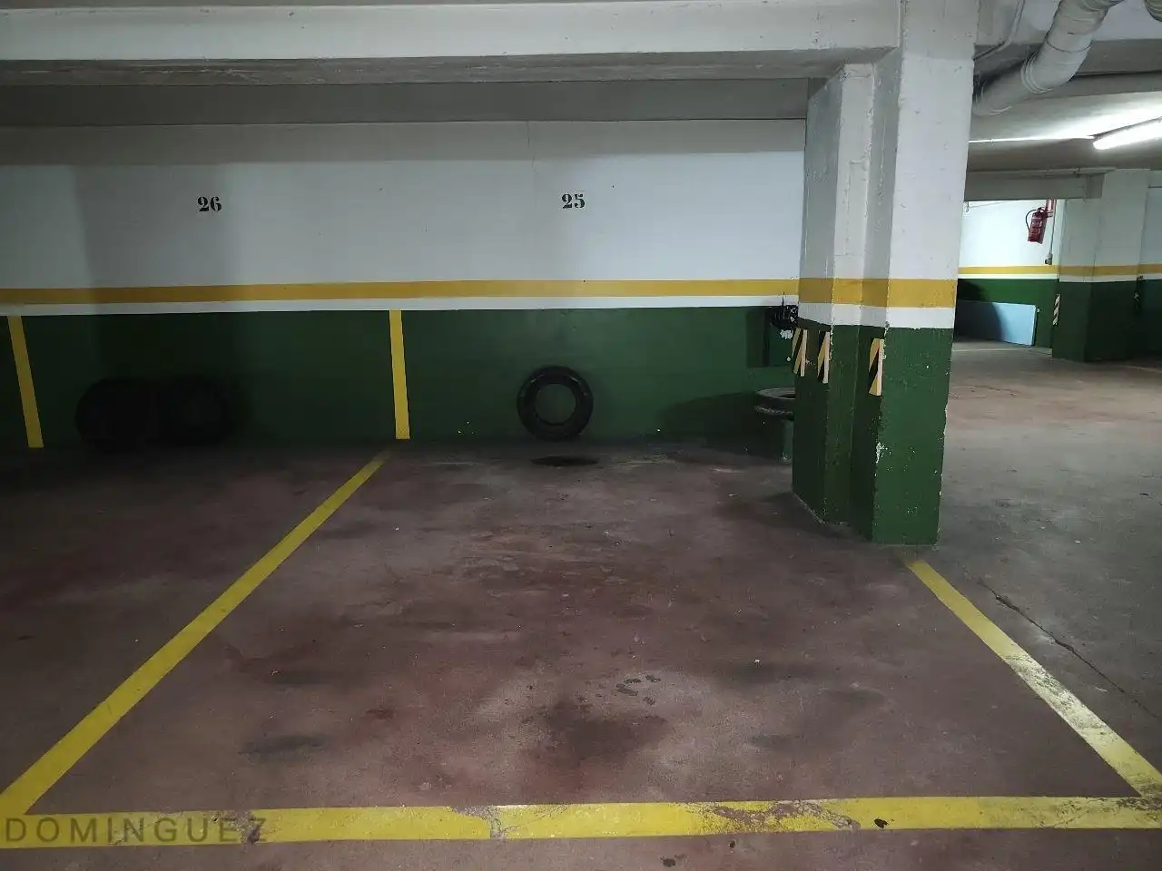 Parking de Piso de alquiler en Vigo  con Calefacción, Terraza y Trastero