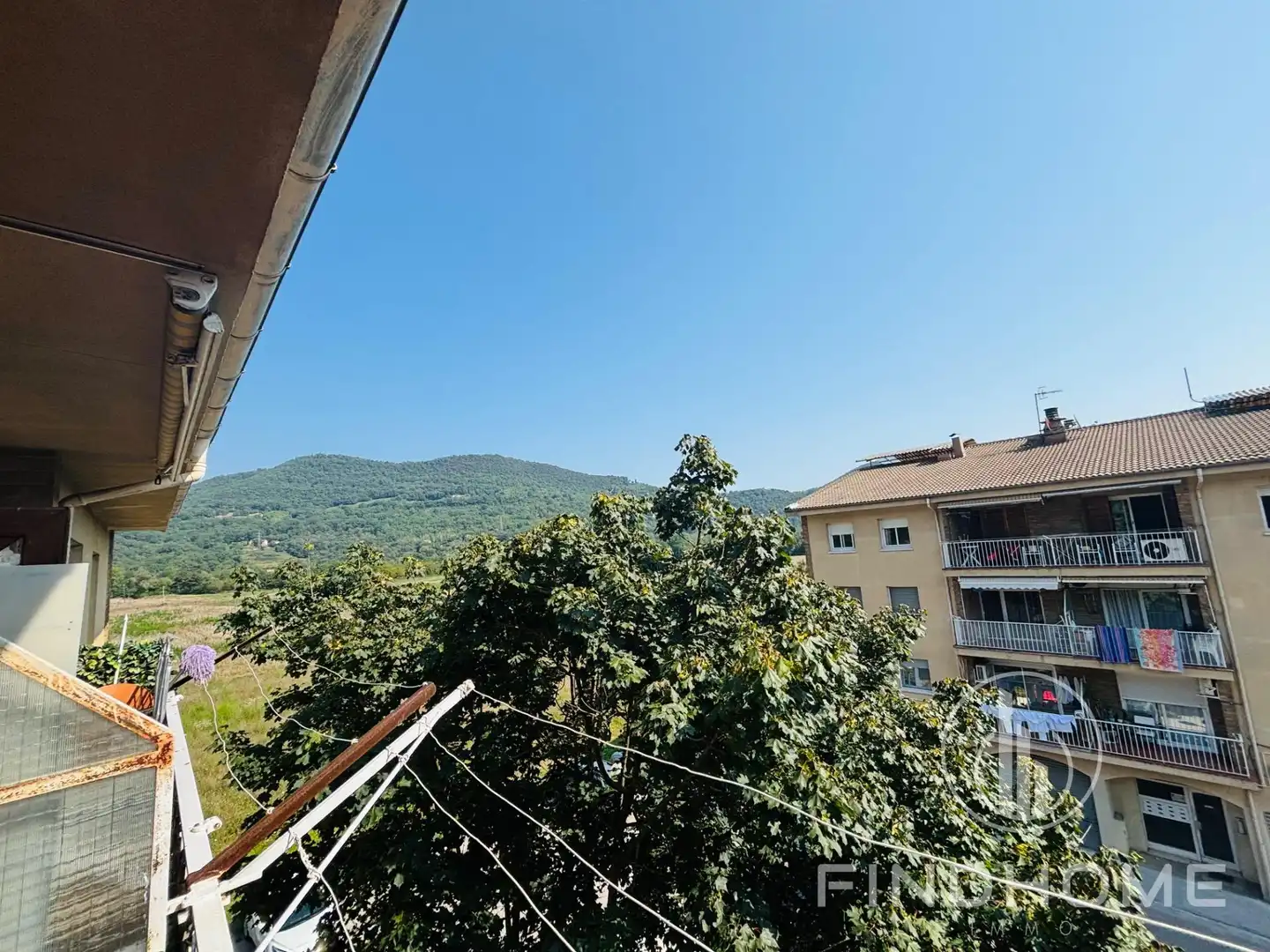 Exterior view of Flat for sale in Olot  with Air Conditioner and Heating