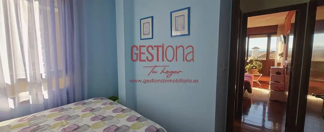 Habitación de Apartamento en venta en Noja con Terraza y Balcón