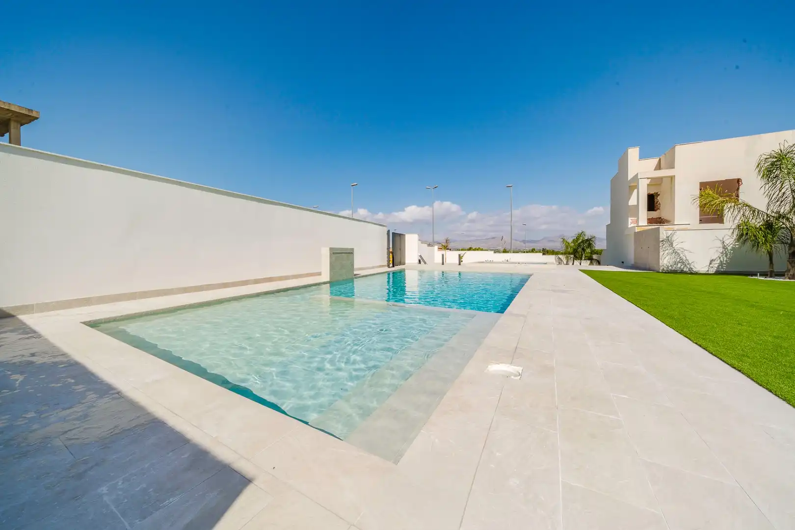 Casa con terrazza in vendita a Cox