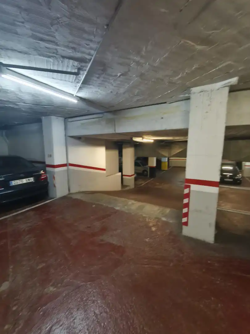Einzelparkplatz zum Verkauf in Carrer RIU ESSERA, imagen 5
