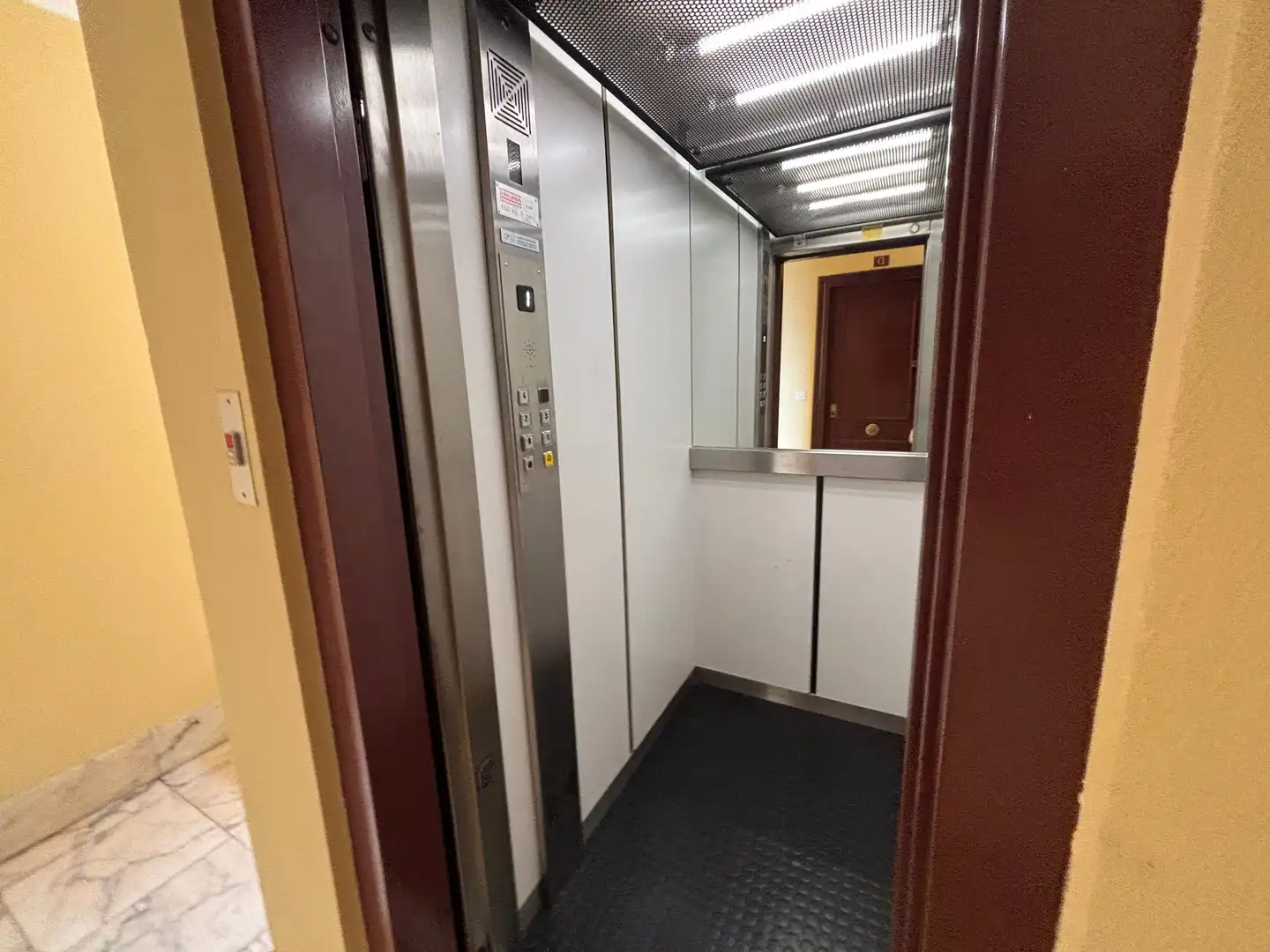Piso en venta en Avenida del Príncipe de Asturias , La Calzada