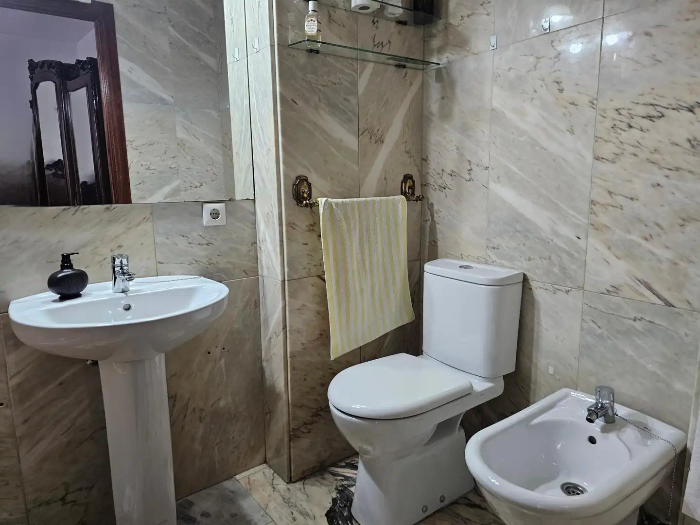 Badezimmer von Gebäude zum Verkauf in Córdoba