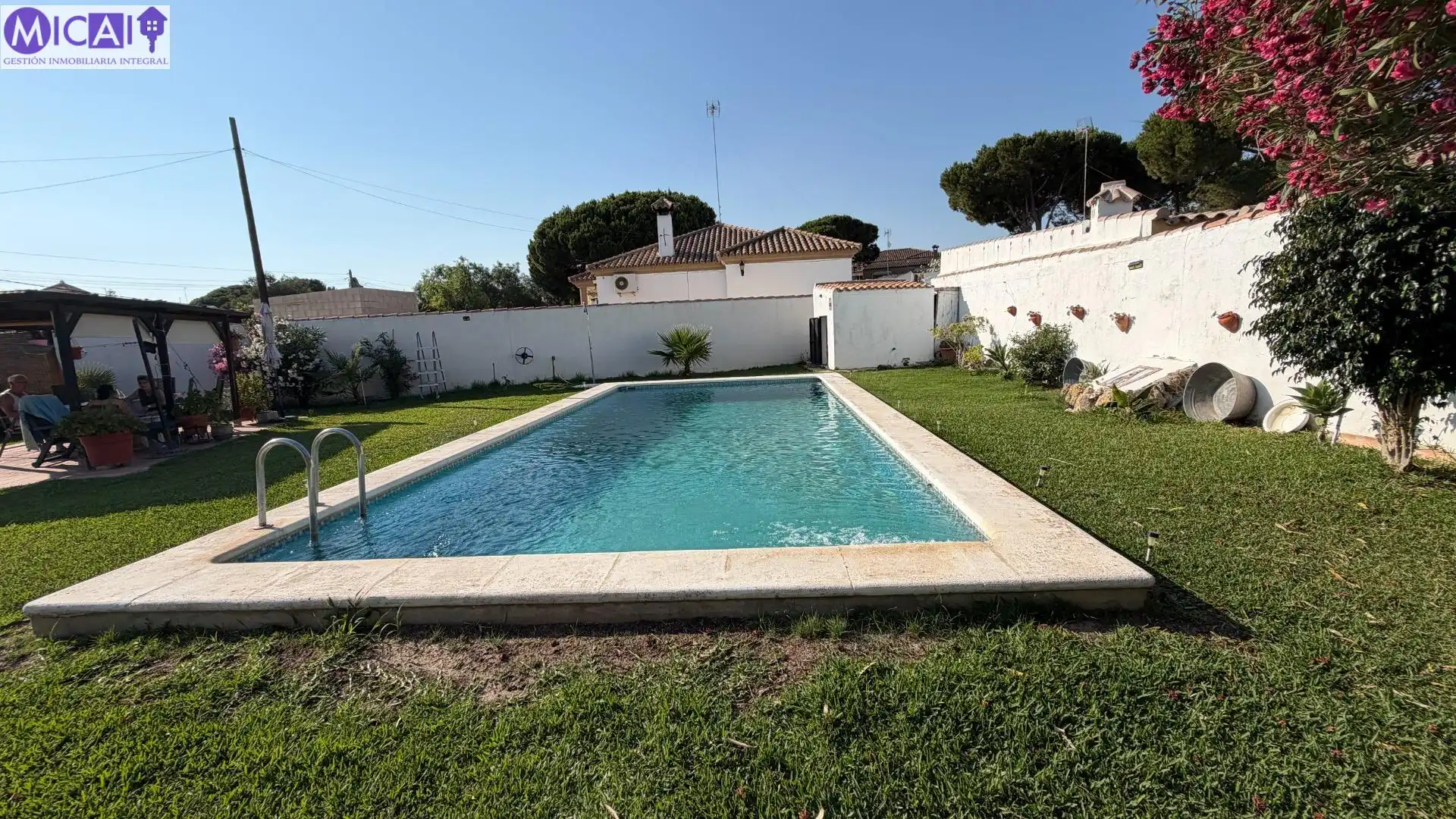 Piscina de Casa o xalet en venda en Chiclana de la Frontera amb Jardí privat, Traster i Piscina