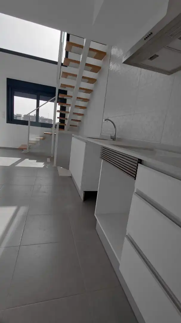 Casa bifamiliare con terrazza in vendita a Carrer de Xipre, imagen 6