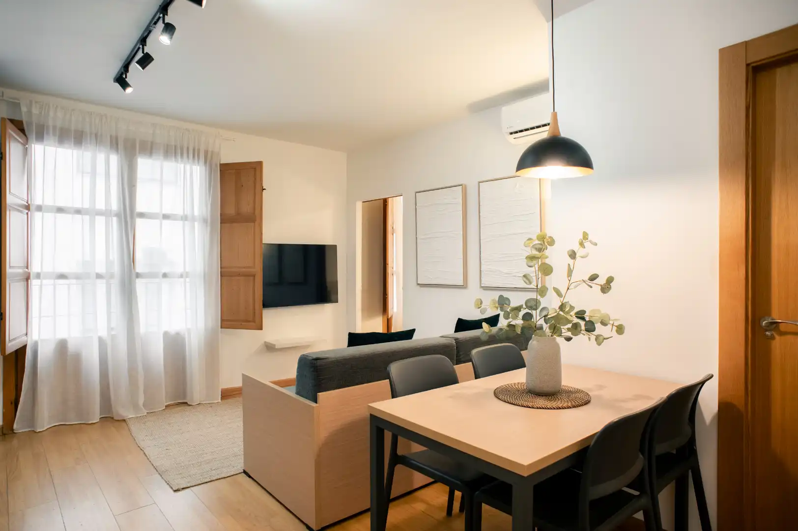 Wohnung zur Miete in Carrer de les Mantes, El Mercat
