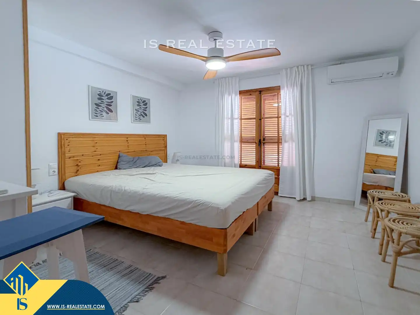 Schlafzimmer von Maisonette zum Verkauf in Torrevieja mit Terrasse, Möbliert und Fernseher