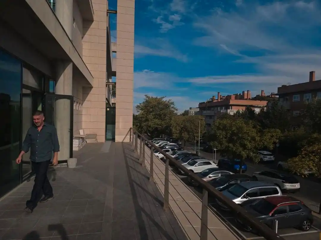 Exterior view of Office for rent in Pozuelo de Alarcón  with Air Conditioner, Heating and Balcony