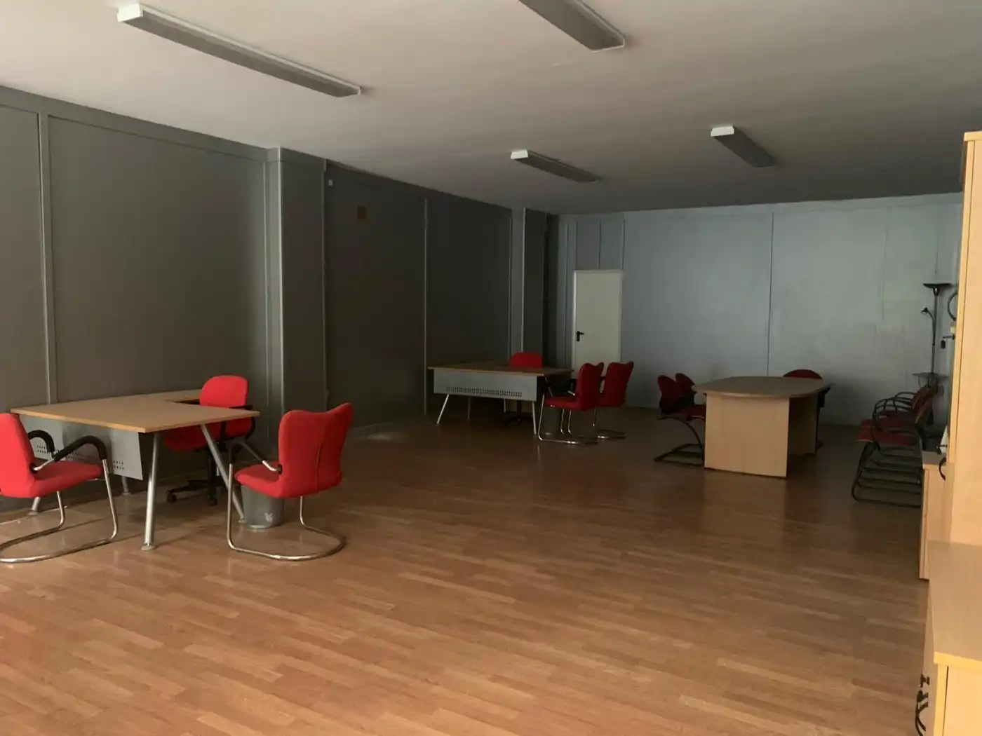 Local comercial en venda a Casco Urbano, imagen 2