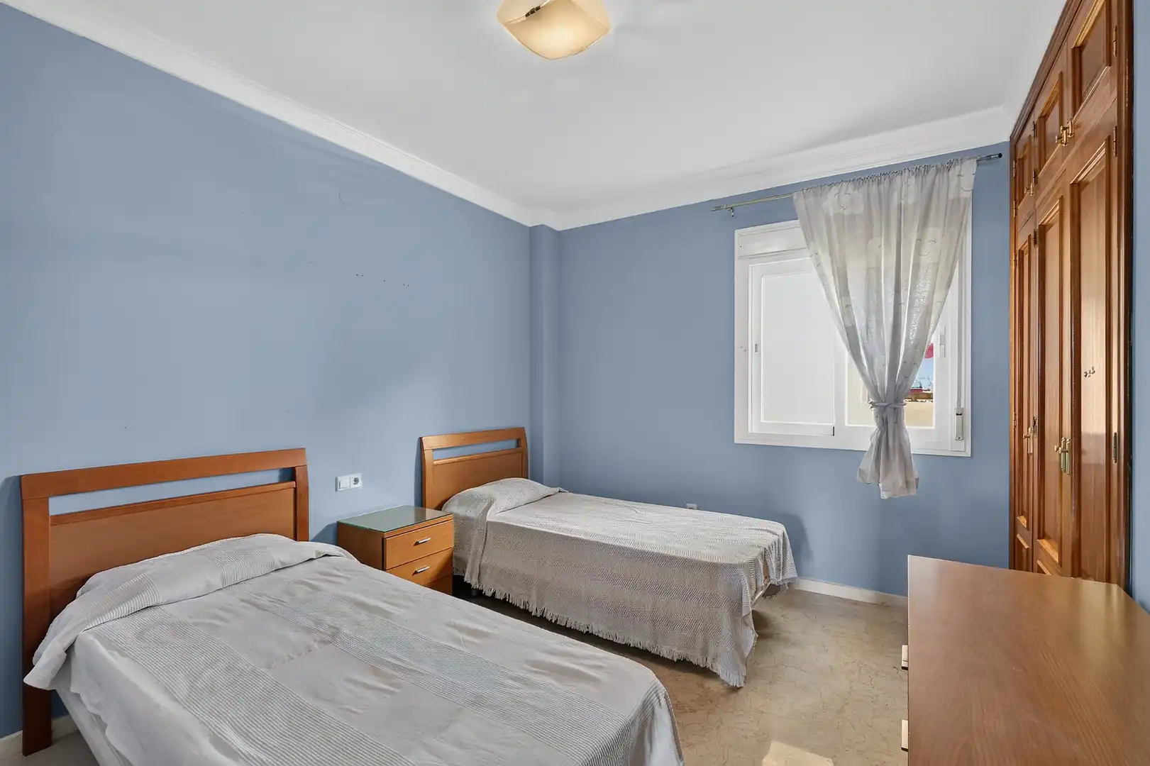 Bedroom of Flat for sale in Mijas  with Air Conditioner, Terrace and Storage room
