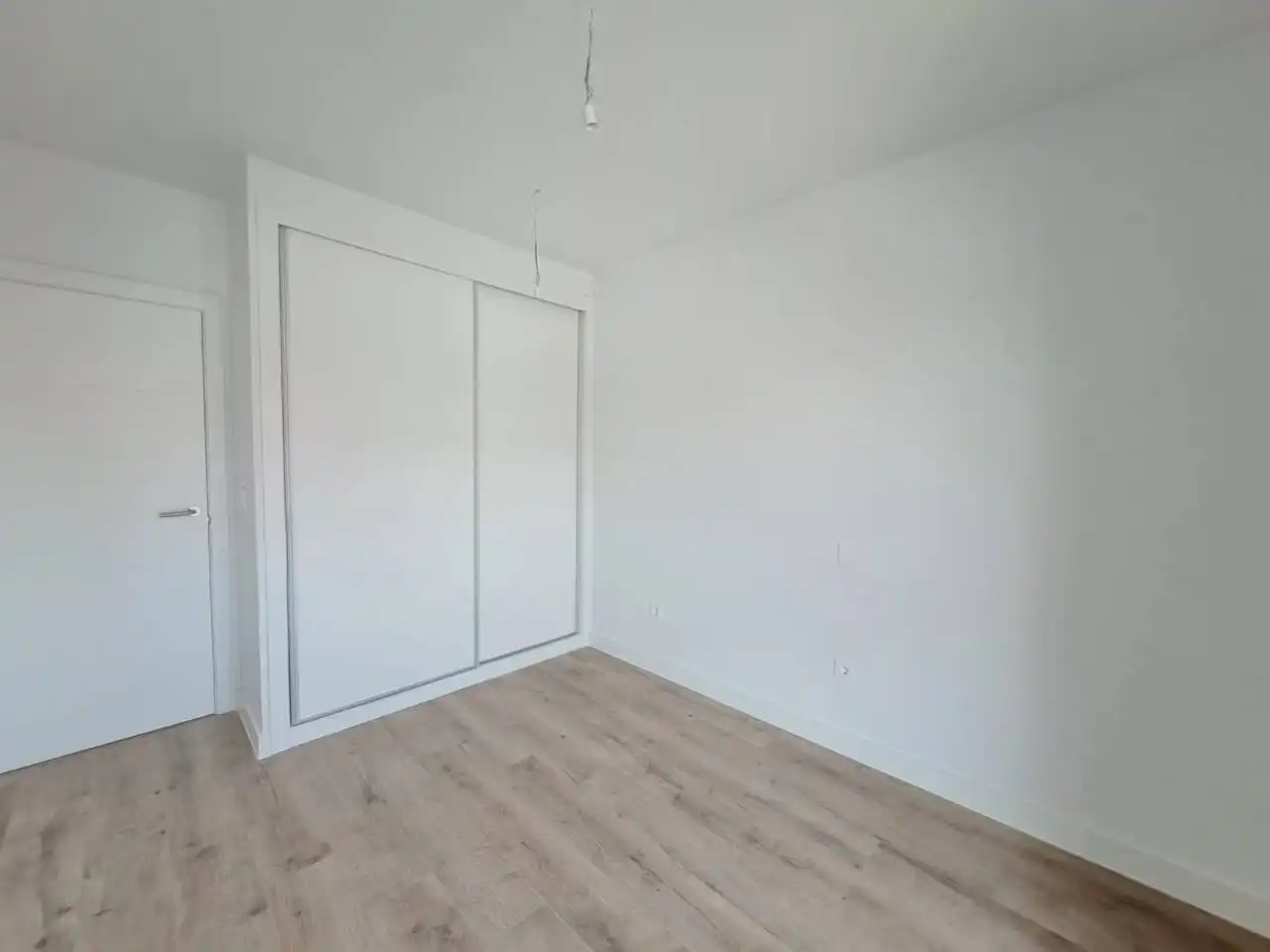 Dormitori de Pis en venda en Burgos amb Calefacció, Parquet i Terrassa