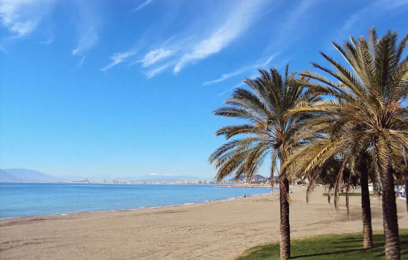 Außenansicht von Wohnung zum Verkauf in Málaga mit Klimaanlage, Heizung und Terrasse