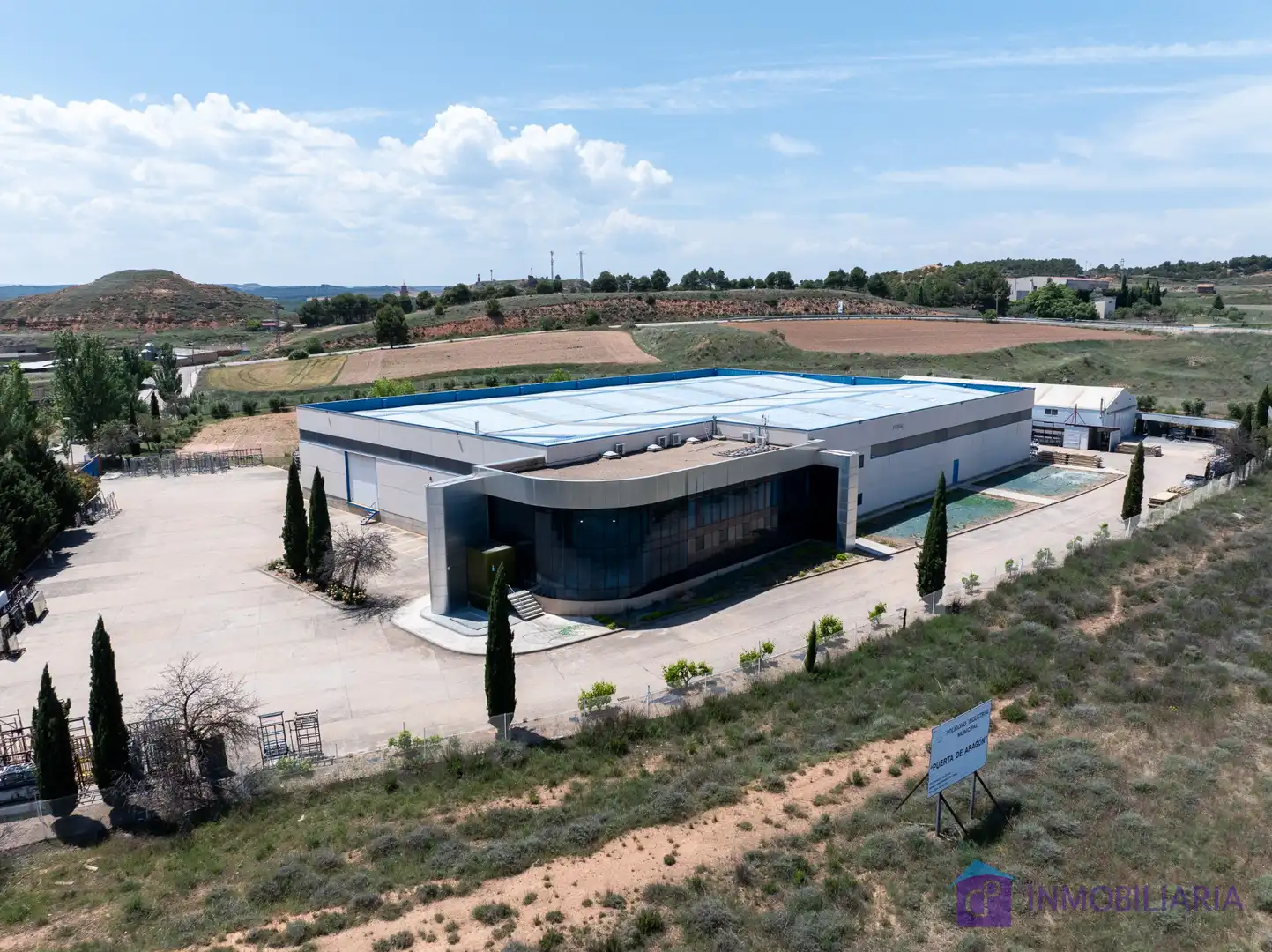 Vista exterior de Nau industrial en venda en Ariza