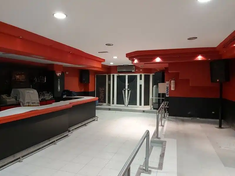 Local comercial en venta en San Roque - As Fontiñas