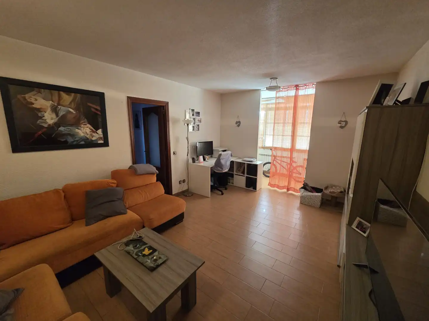 Living room of Flat for sale in Móstoles  with Parquet flooring and Community pool